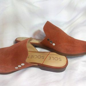 WOMEN'S SOLE/SOCIETY SLIDE MULES SIZE 6 1/2